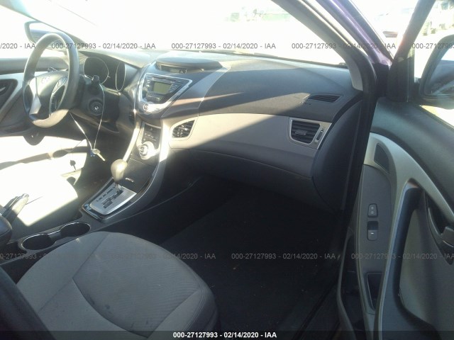 Photo 4 VIN: 5NPDH4AE4BH008135 - HYUNDAI ELANTRA 