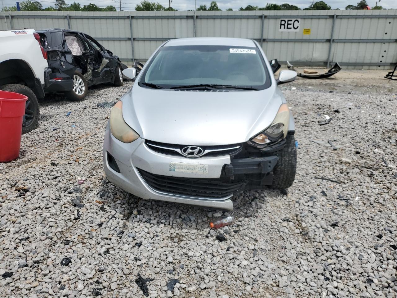 Photo 4 VIN: 5NPDH4AE4BH012833 - HYUNDAI ELANTRA 