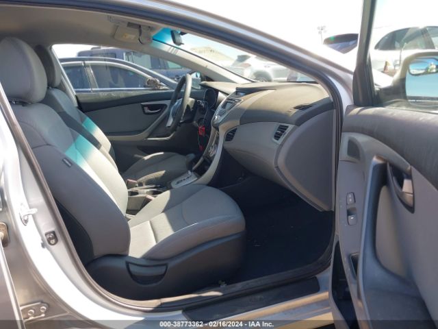 Photo 4 VIN: 5NPDH4AE4BH016350 - HYUNDAI ELANTRA 