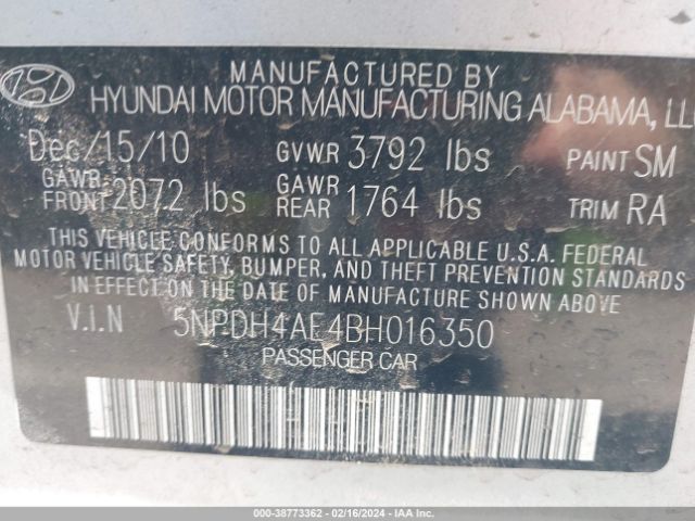 Photo 8 VIN: 5NPDH4AE4BH016350 - HYUNDAI ELANTRA 