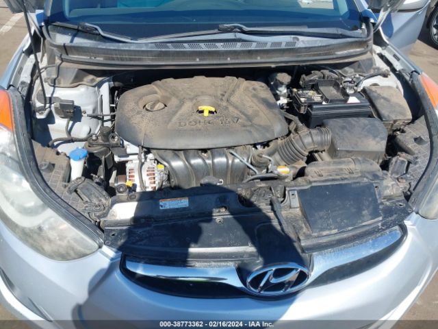 Photo 9 VIN: 5NPDH4AE4BH016350 - HYUNDAI ELANTRA 