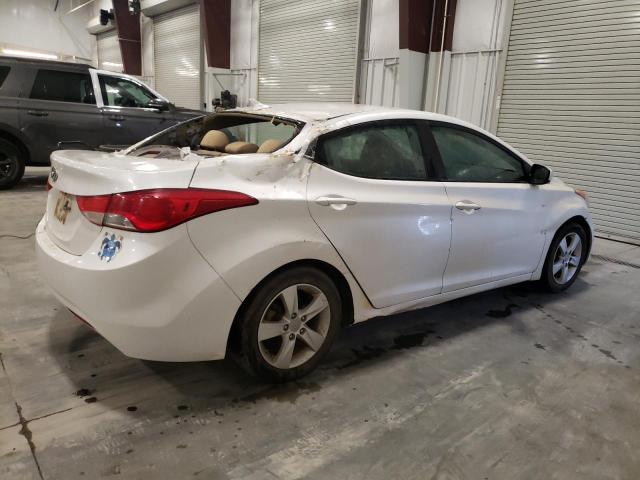 Photo 2 VIN: 5NPDH4AE4BH022875 - HYUNDAI ELANTRA 