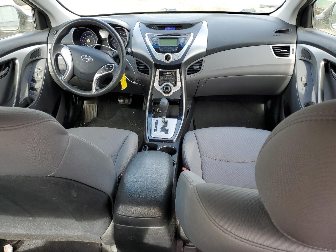 Photo 7 VIN: 5NPDH4AE4BH029406 - HYUNDAI ELANTRA 