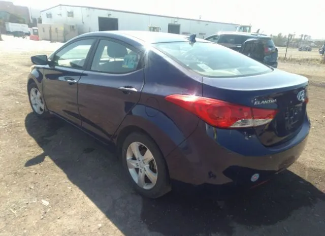 Photo 2 VIN: 5NPDH4AE4BH031818 - HYUNDAI ELANTRA 