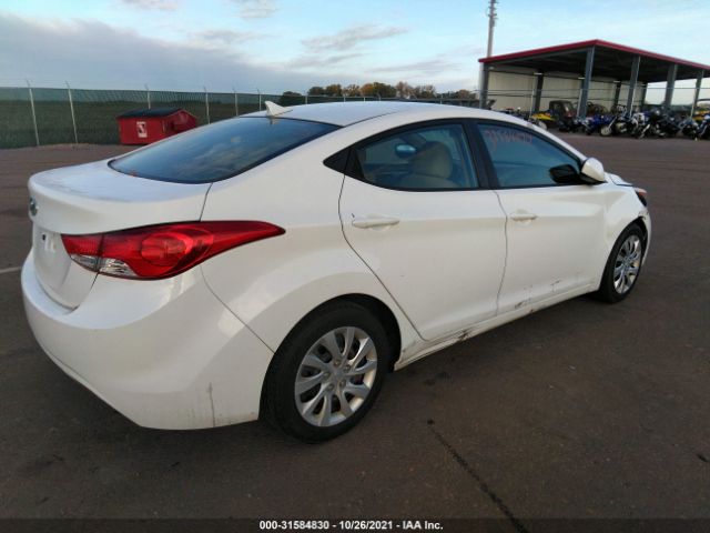 Photo 3 VIN: 5NPDH4AE4BH035156 - HYUNDAI ELANTRA 