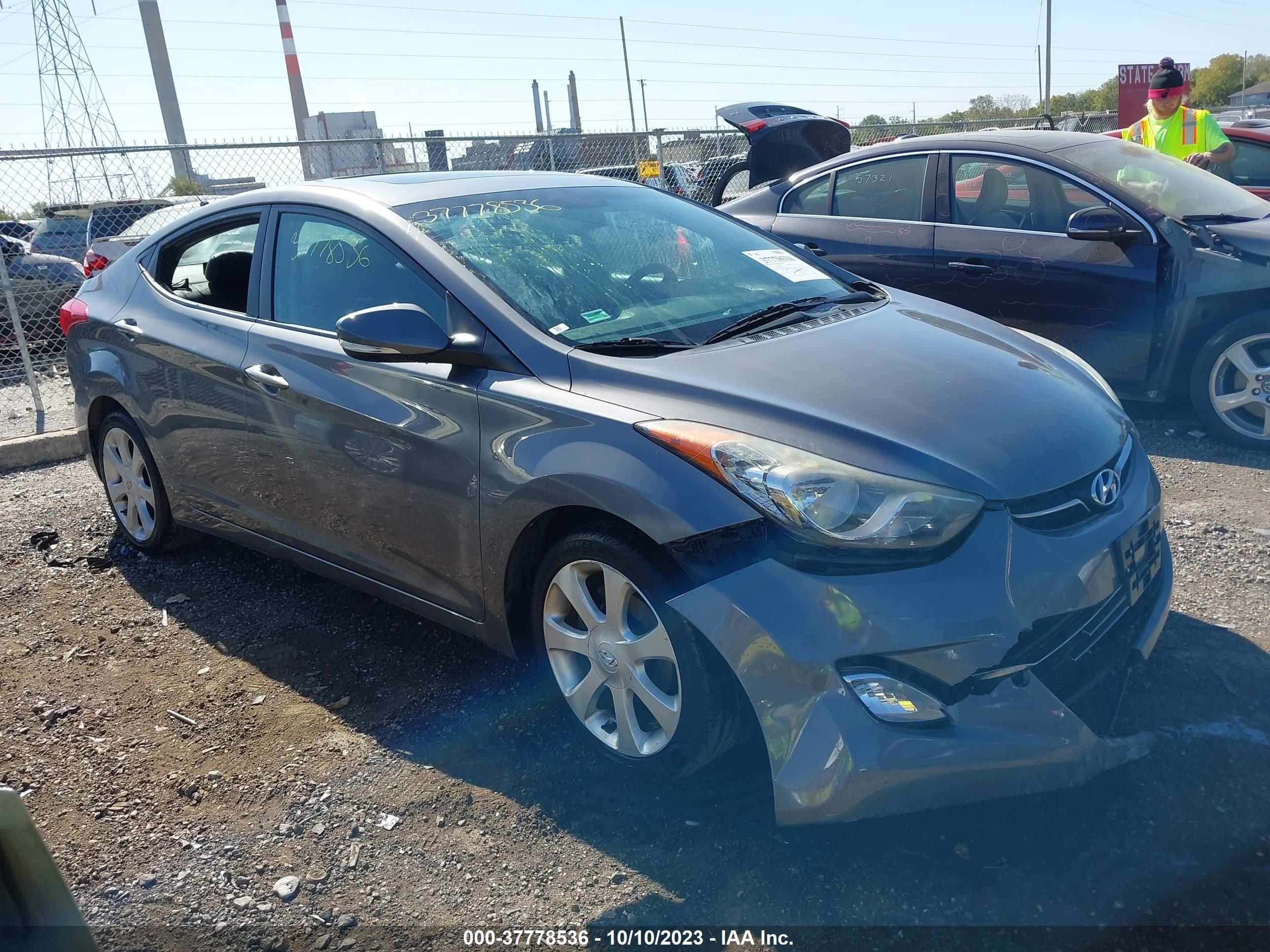 Photo 0 VIN: 5NPDH4AE4BH044276 - HYUNDAI ELANTRA 