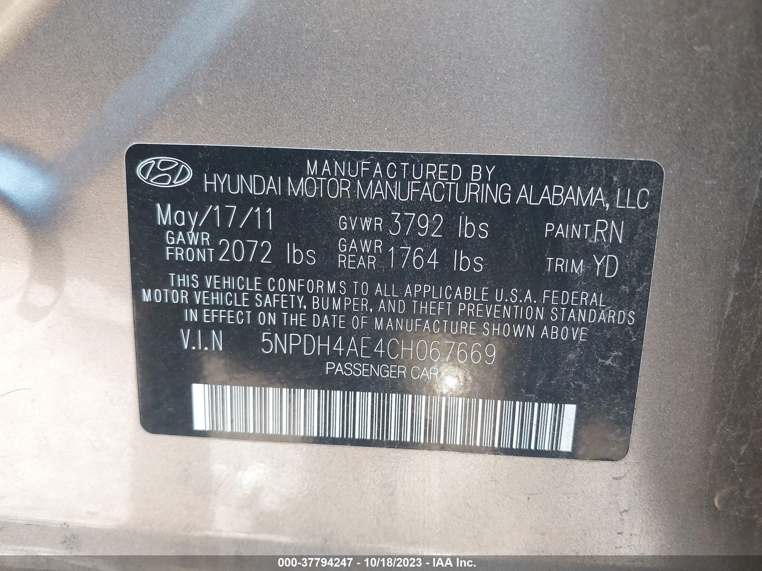 Photo 8 VIN: 5NPDH4AE4CH067669 - HYUNDAI ELANTRA 