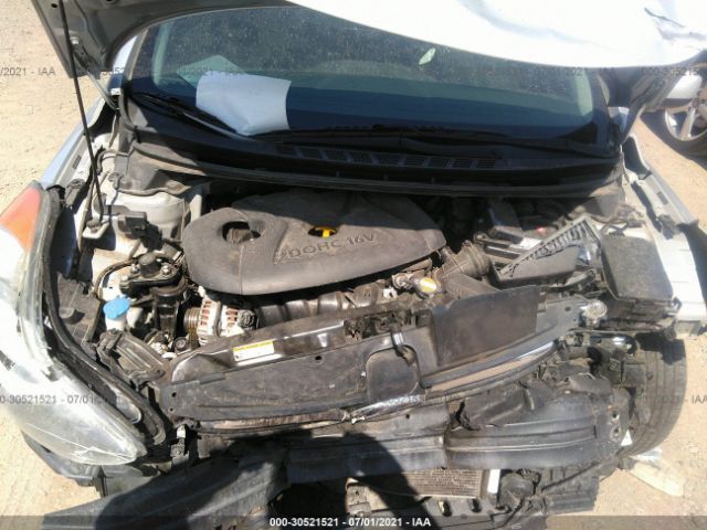 Photo 9 VIN: 5NPDH4AE4CH071284 - HYUNDAI ELANTRA 