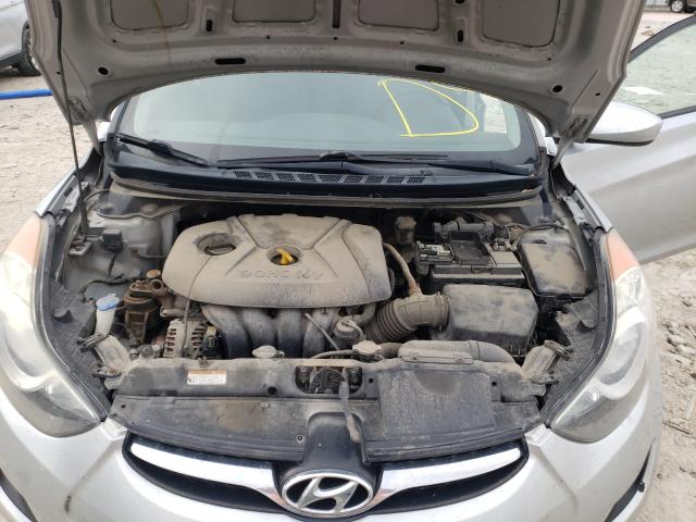 Photo 6 VIN: 5NPDH4AE4CH076789 - HYUNDAI ELANTRA GL 