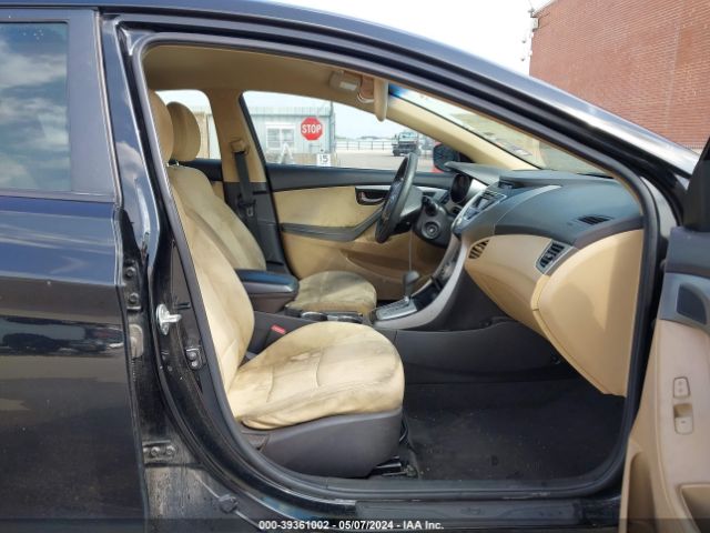 Photo 4 VIN: 5NPDH4AE4CH083564 - HYUNDAI ELANTRA 