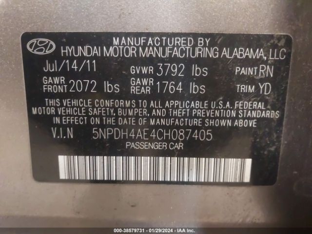 Photo 8 VIN: 5NPDH4AE4CH087405 - HYUNDAI ELANTRA 