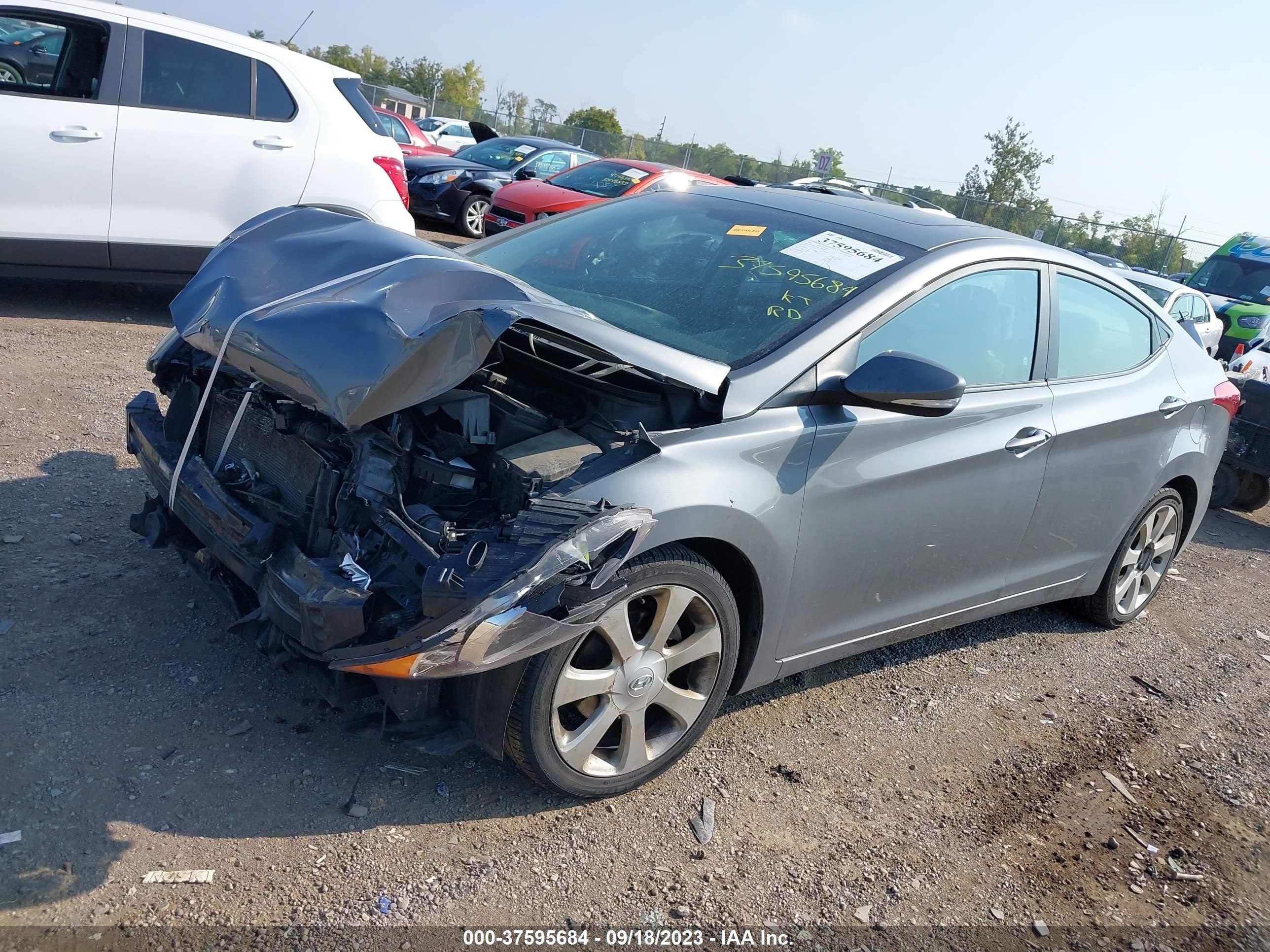 Photo 1 VIN: 5NPDH4AE4CH088988 - HYUNDAI ELANTRA 