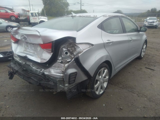 Photo 3 VIN: 5NPDH4AE4CH100721 - HYUNDAI ELANTRA 