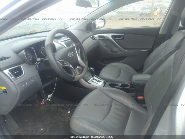 Photo 4 VIN: 5NPDH4AE4CH100721 - HYUNDAI ELANTRA 