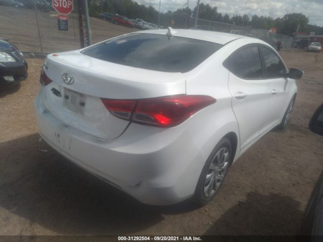 Photo 3 VIN: 5NPDH4AE4CH123190 - HYUNDAI ELANTRA 