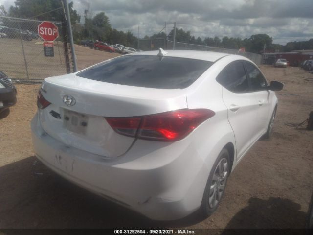 Photo 5 VIN: 5NPDH4AE4CH123190 - HYUNDAI ELANTRA 