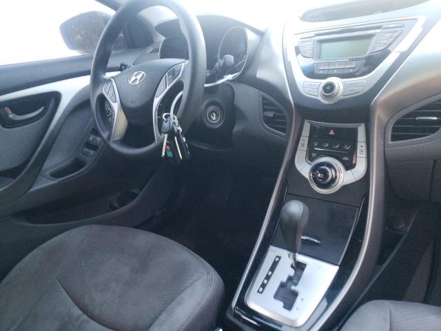 Photo 8 VIN: 5NPDH4AE4CH125022 - HYUNDAI ELANTRA GL 