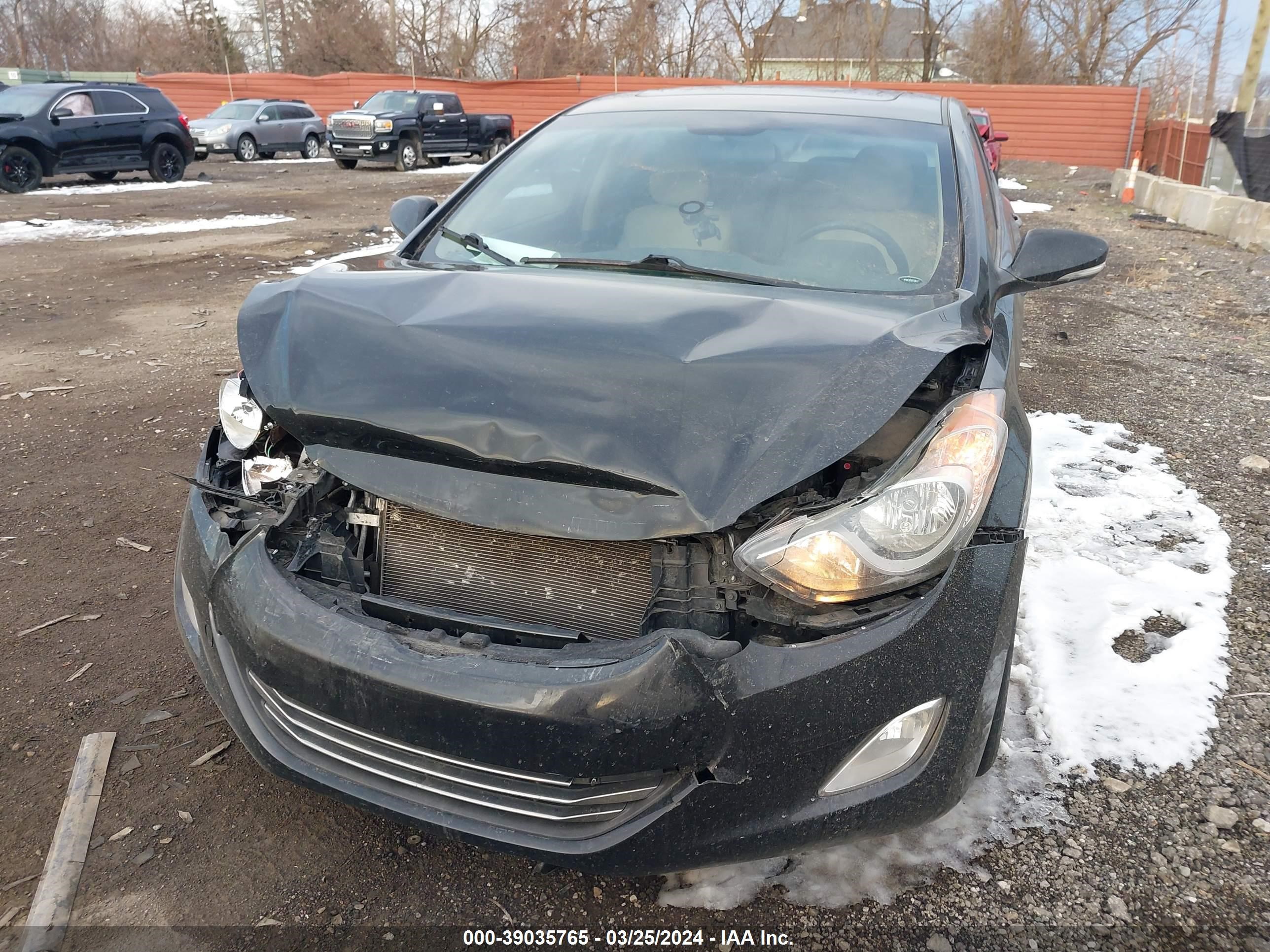 Photo 5 VIN: 5NPDH4AE4CH128695 - HYUNDAI ELANTRA 