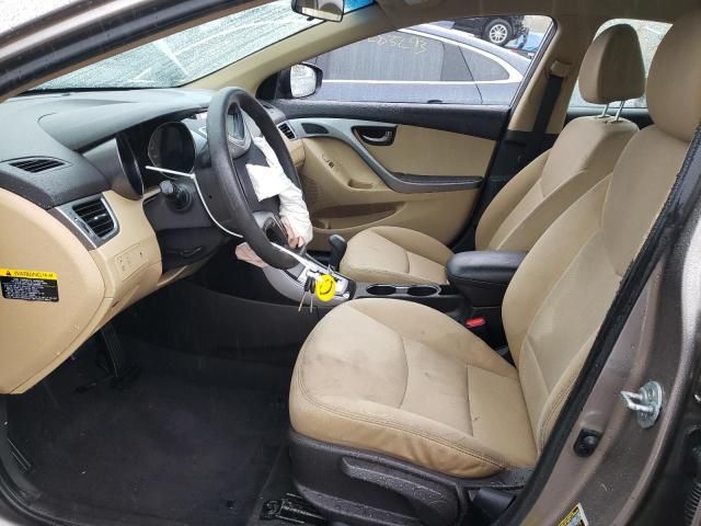 Photo 6 VIN: 5NPDH4AE4CH142077 - HYUNDAI ELANTRA GL 