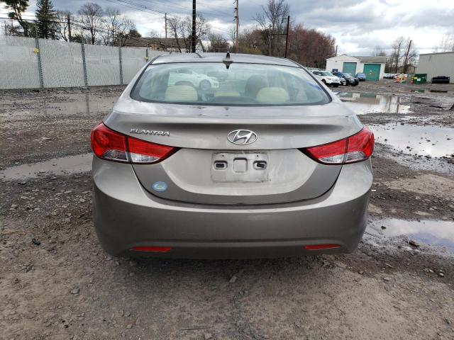 Photo 5 VIN: 5NPDH4AE4CH144377 - HYUNDAI ELANTRA GL 