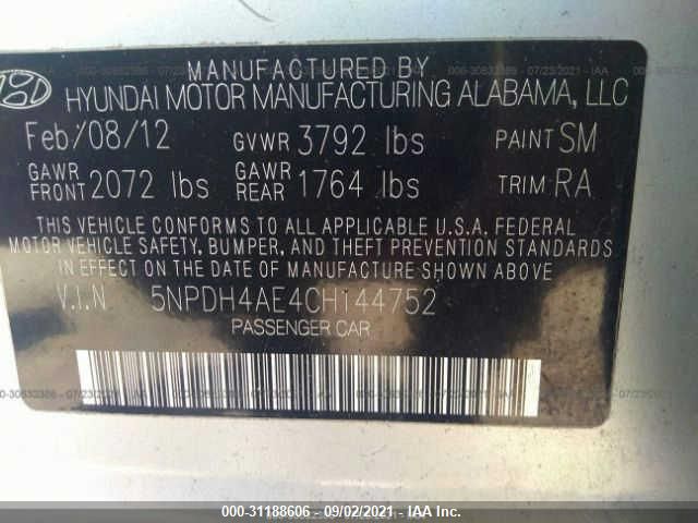 Photo 8 VIN: 5NPDH4AE4CH144752 - HYUNDAI ELANTRA 