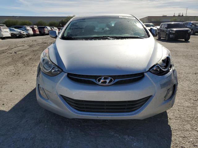 Photo 4 VIN: 5NPDH4AE4DH152433 - HYUNDAI ELANTRA GL 