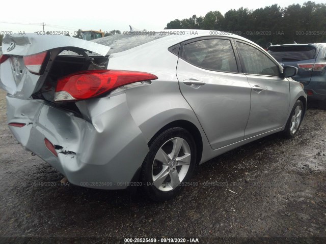 Photo 3 VIN: 5NPDH4AE4DH158720 - HYUNDAI ELANTRA 