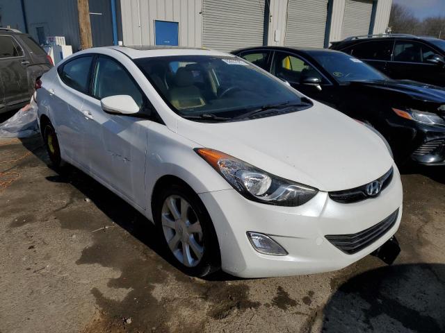 Photo 3 VIN: 5NPDH4AE4DH164159 - HYUNDAI ELANTRA 