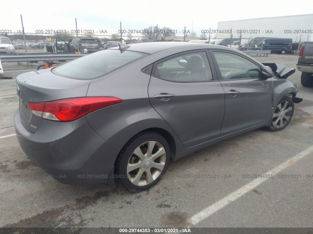 Photo 3 VIN: 5NPDH4AE4DH165912 - HYUNDAI ELANTRA 