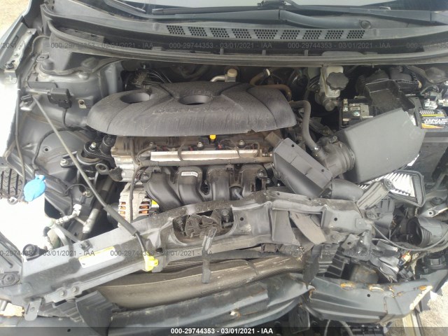 Photo 9 VIN: 5NPDH4AE4DH165912 - HYUNDAI ELANTRA 