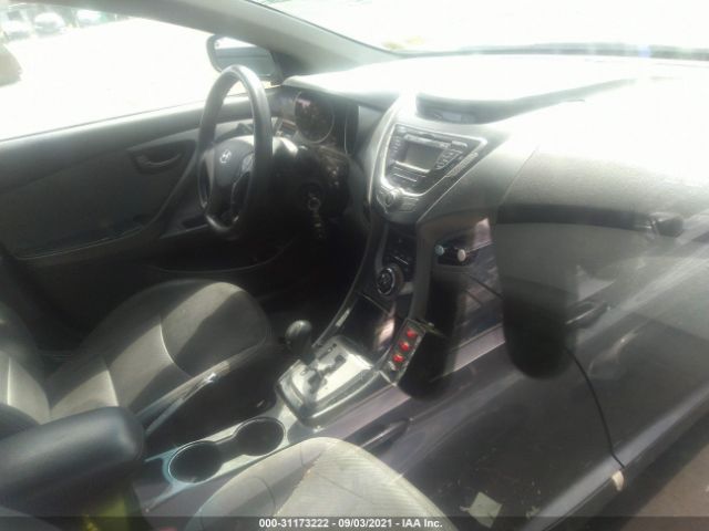 Photo 4 VIN: 5NPDH4AE4DH197758 - HYUNDAI ELANTRA 