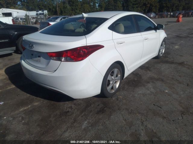 Photo 3 VIN: 5NPDH4AE4DH201212 - HYUNDAI ELANTRA 