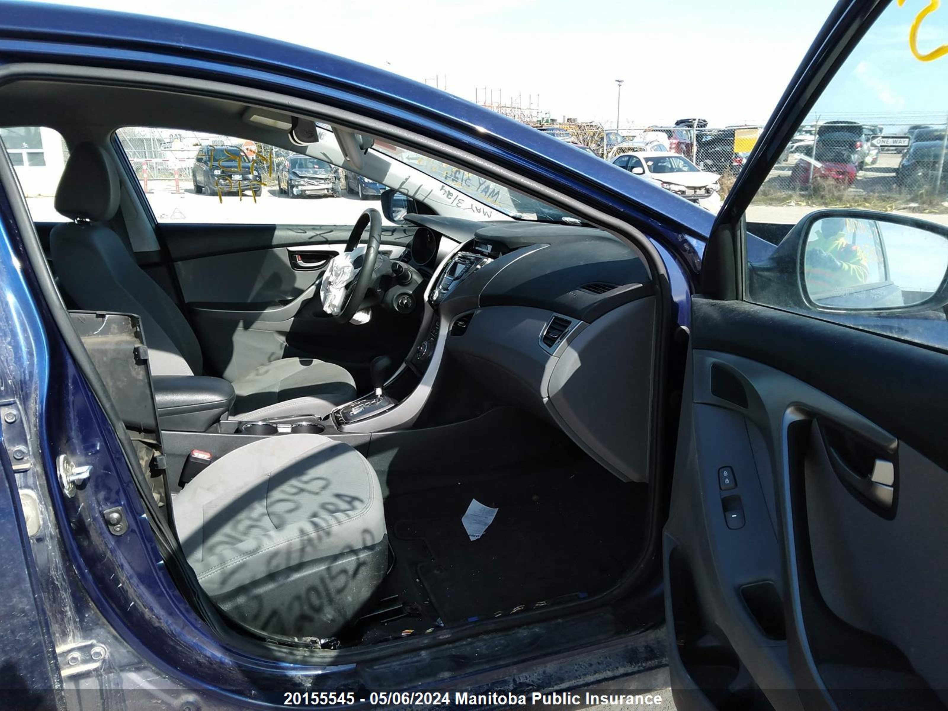 Photo 4 VIN: 5NPDH4AE4DH201520 - HYUNDAI ELANTRA 