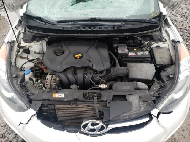 Photo 6 VIN: 5NPDH4AE4DH202442 - HYUNDAI ELANTRA GL 