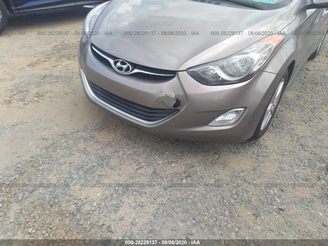 Photo 5 VIN: 5NPDH4AE4DH208399 - HYUNDAI ELANTRA 