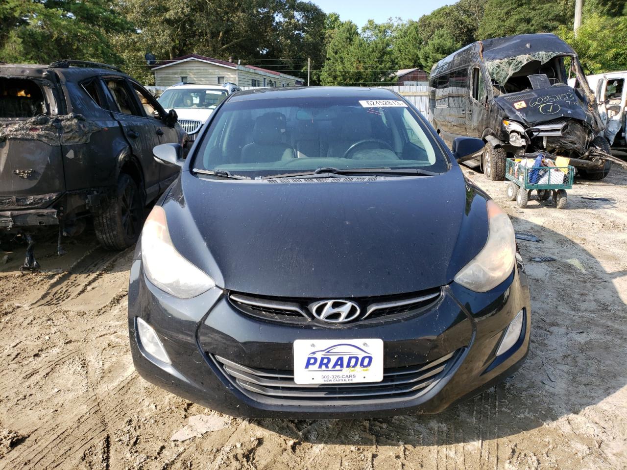 Photo 4 VIN: 5NPDH4AE4DH211111 - HYUNDAI ELANTRA 