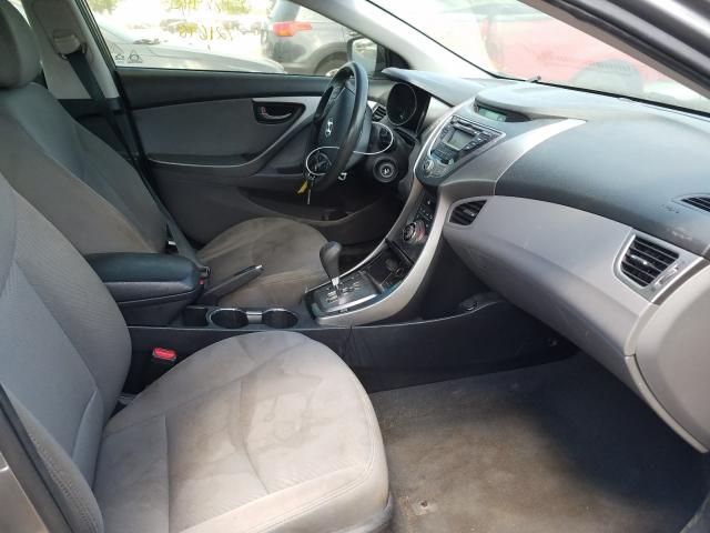 Photo 4 VIN: 5NPDH4AE4DH218432 - HYUNDAI ELANTRA GL 