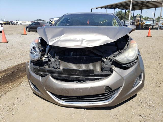 Photo 4 VIN: 5NPDH4AE4DH218995 - HYUNDAI ELANTRA GL 