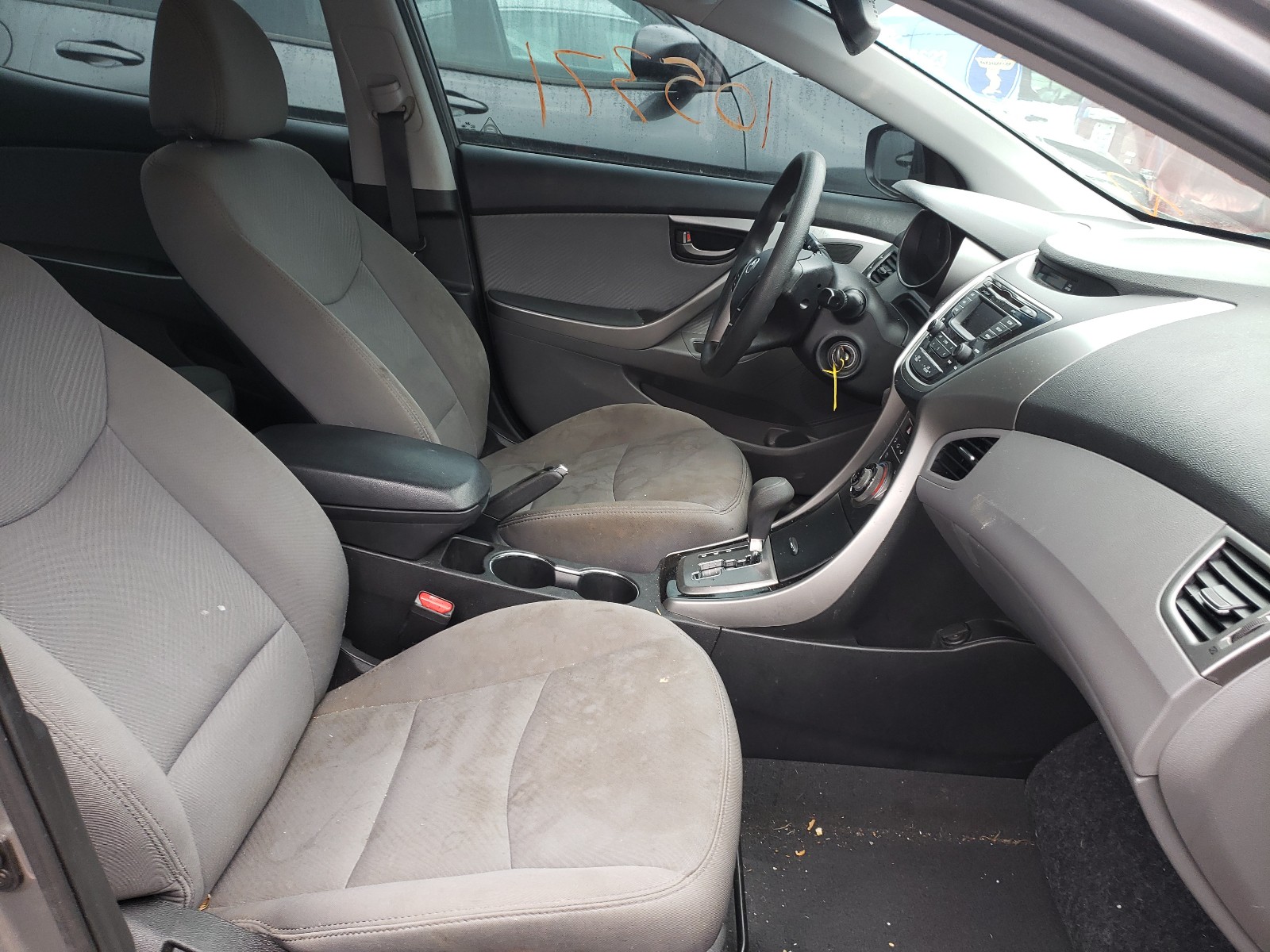 Photo 4 VIN: 5NPDH4AE4DH223033 - HYUNDAI ELANTRA GL 