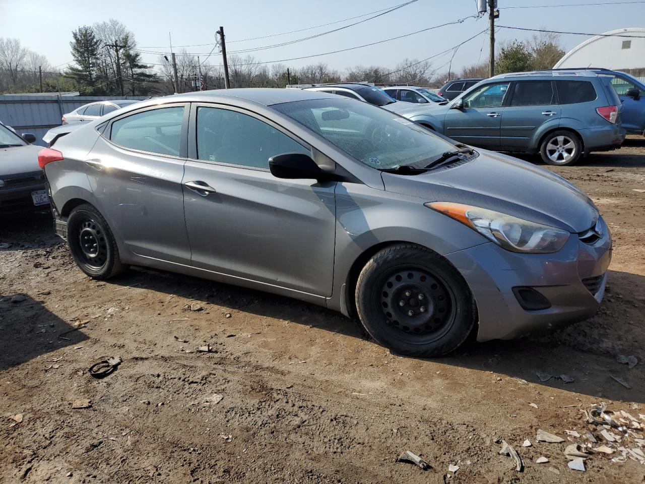 Photo 3 VIN: 5NPDH4AE4DH228409 - HYUNDAI ELANTRA 