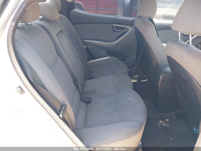 Photo 7 VIN: 5NPDH4AE4DH231388 - HYUNDAI ELANTRA 