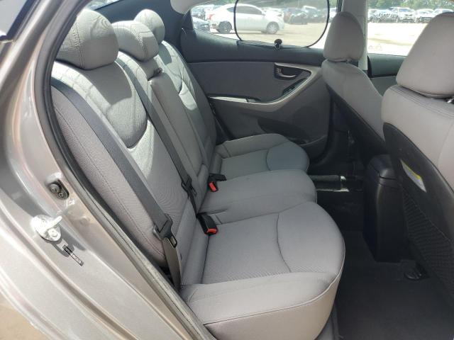 Photo 9 VIN: 5NPDH4AE4DH235179 - HYUNDAI ELANTRA 