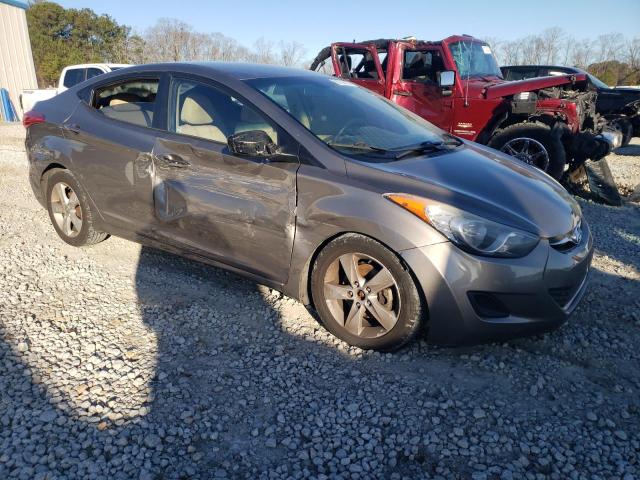 Photo 3 VIN: 5NPDH4AE4DH239166 - HYUNDAI ELANTRA 