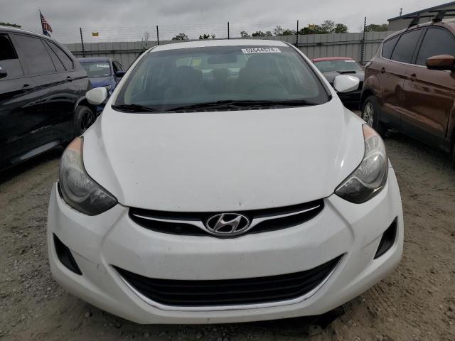 Photo 4 VIN: 5NPDH4AE4DH239569 - HYUNDAI ELANTRA 