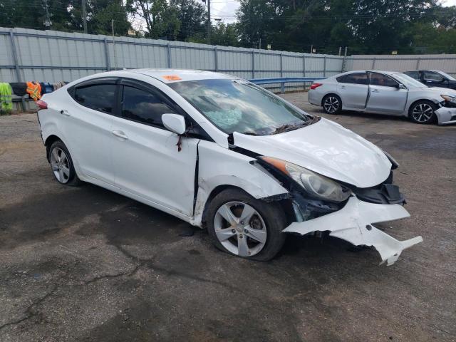 Photo 3 VIN: 5NPDH4AE4DH242424 - HYUNDAI ELANTRA 