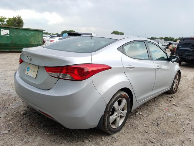 Photo 3 VIN: 5NPDH4AE4DH246103 - HYUNDAI ELANTRA GL 