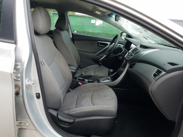 Photo 4 VIN: 5NPDH4AE4DH246103 - HYUNDAI ELANTRA GL 