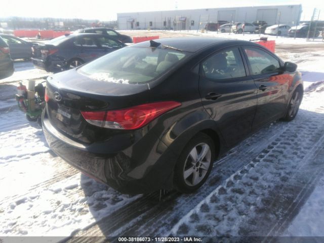 Photo 3 VIN: 5NPDH4AE4DH247610 - HYUNDAI ELANTRA 