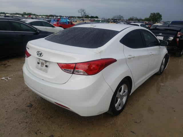 Photo 3 VIN: 5NPDH4AE4DH259241 - HYUNDAI ELANTRA GL 