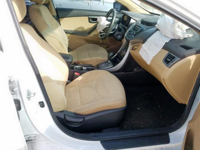 Photo 4 VIN: 5NPDH4AE4DH266593 - HYUNDAI ELANTRA 